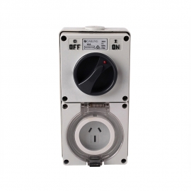 4C | Combination Switch socket 3Flat Pin IP66 250V 10A 040.000.0149