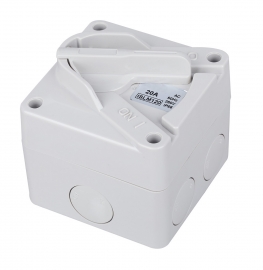 4C | Weatherproof Switch 2 pole IP66 250V 20A 040.000.0246