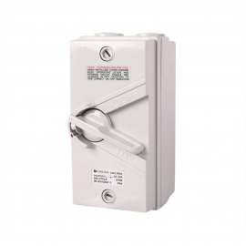 4C Weatherproof Isolator Triple Pole 440V 20A IP66 (040.000.0232)