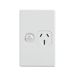 4C | Elegant Single Power Point 250V 15A | Vertical 040.0.0097