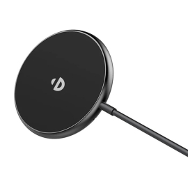 Choetech T697-F 15W/7.5W/5W Magnetic Charger For IPhone, Air Pods And More 1.5M Black ELECHOT697F
