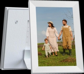 Lexar 10.1" Pexar Terra Digital Picture Frame- 1280 x 800 HD Touchscreen, 32GB Storage, 1GB Memory,  Wi-Fi, Built in Speaker.1 Yr Wty - Pre Order PX-101TGRYGL