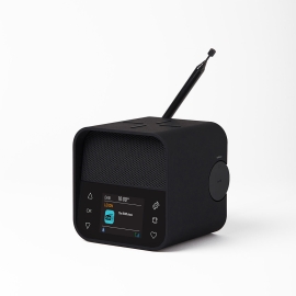 Lexon Oslo Dab & Fm Alarm Clock Radio / Bluetooth Speaker / Wireless Charger - Black LD-LA130N