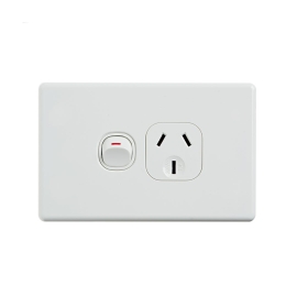 4C | Elegant Single Power Point 250V 10A | Horizontal 040.0.0094