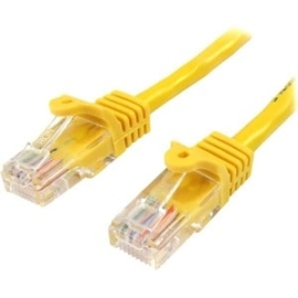 StarTech.com 0.5m Yellow Cat5e Patch Cable With Snagless RJ45 Connectors - Short Ethernet Cable - 0.5 M Cat 5e Utp Cable - Make Fast Ethernet Connections With PoE Support - 0.5m Cat5e Patch Cable / Cat 5 Ethernet Cord / Cat5e Network Cable / Cat5e Utp Ca